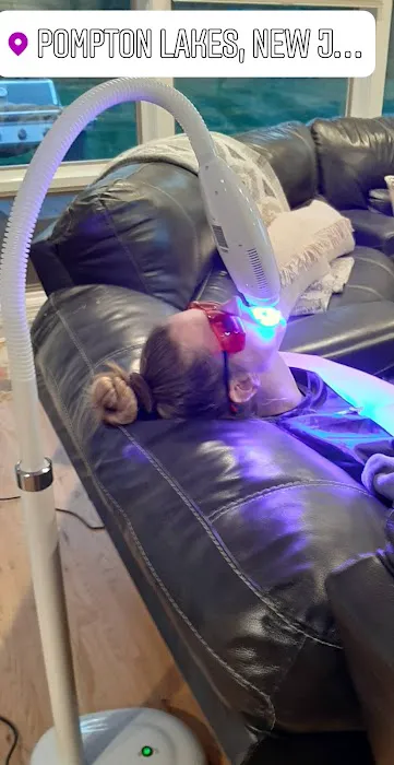 Red Clover Massage & Med-Spa Picture 10