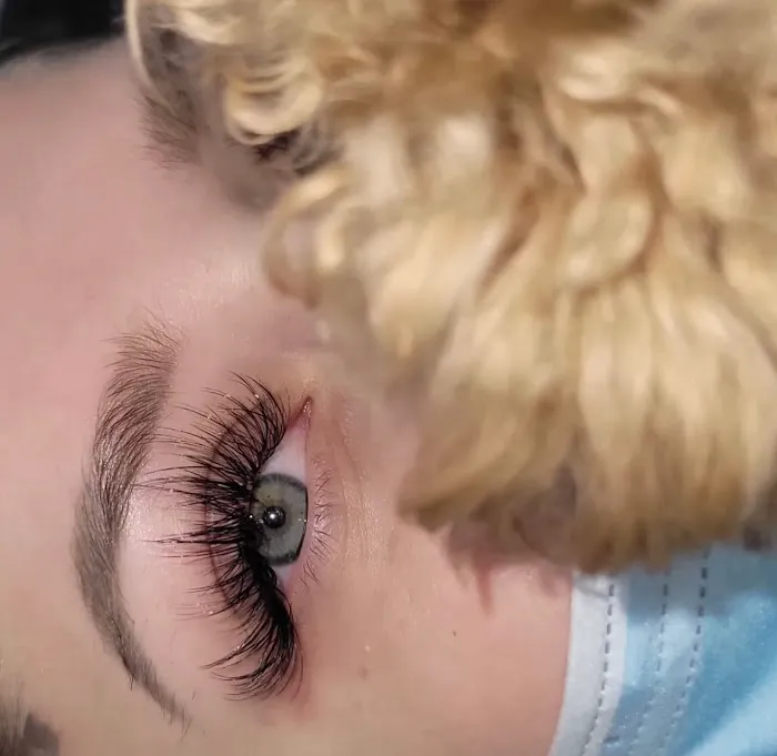 SKINCARE & GLAM Picture 2