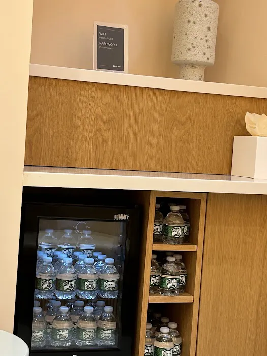 Peachy NoMad Picture 4