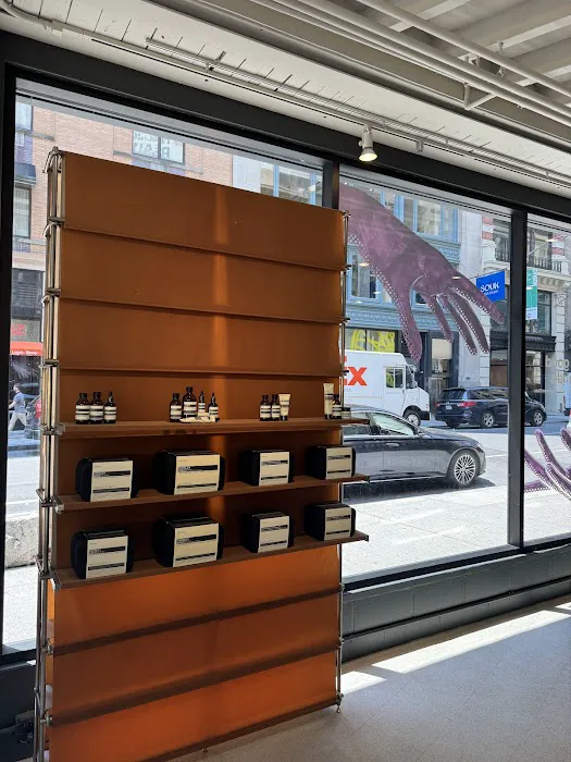 Aesop NoMad Picture 2