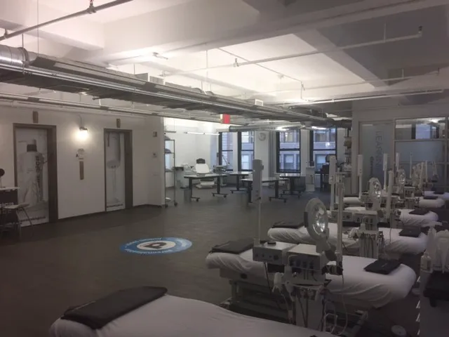 International Dermal Institute Picture 1