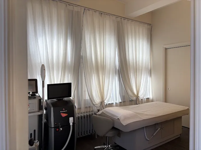 SkinVital Studio Picture 3