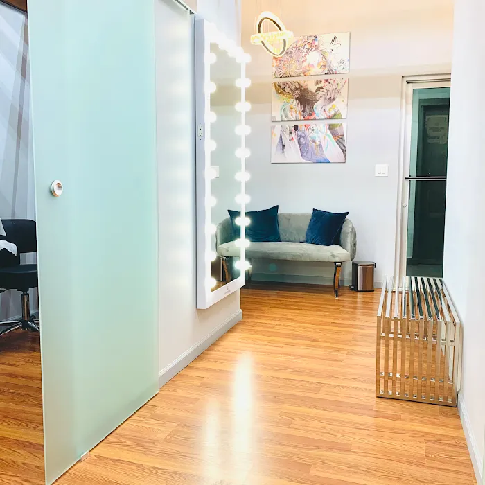 VNA Skin Clinic Picture 9