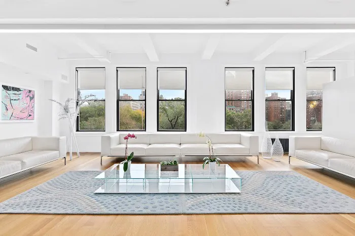 UnionDerm - Union Square Picture 3