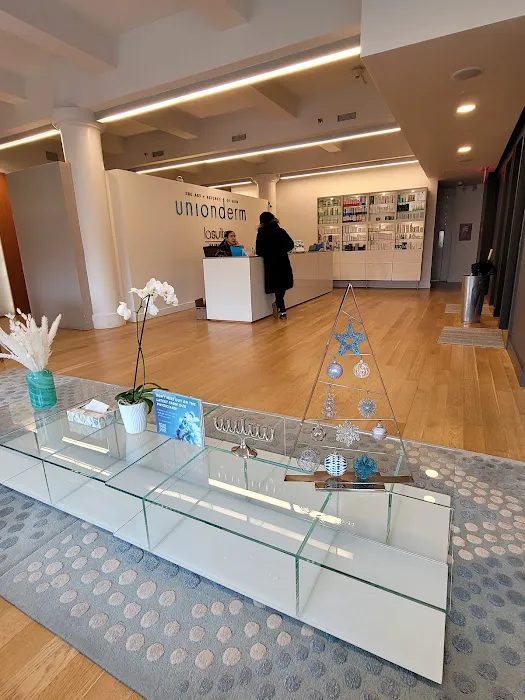 UnionDerm - Union Square Picture 8