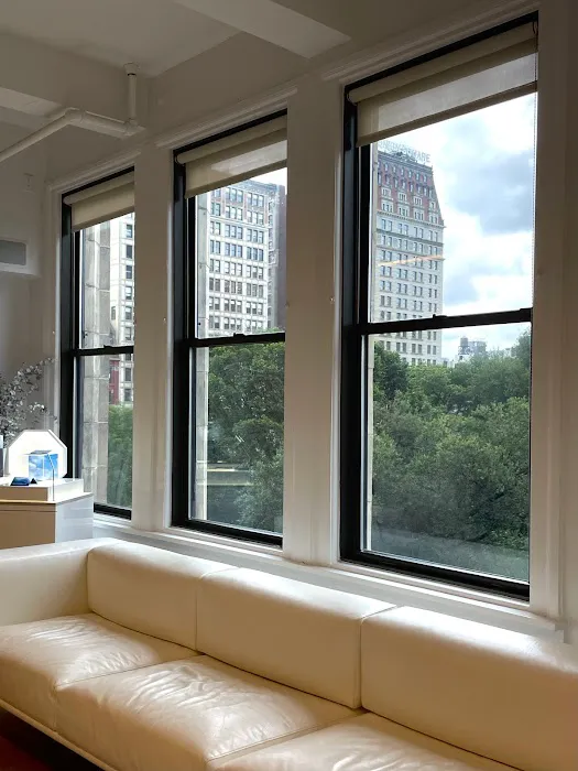 UnionDerm - Union Square Picture 7