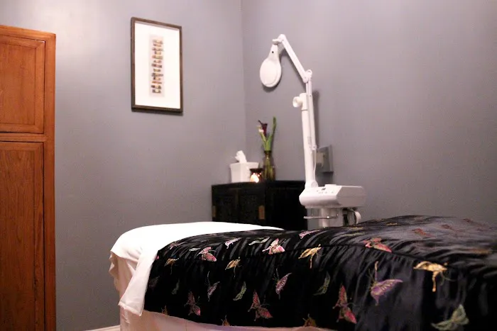 LING Spa Union Square Picture 5