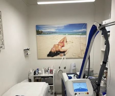 Face Glow Skincare & Laser