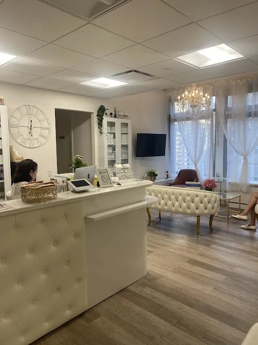 Face Glow Skincare & Laser Picture 4