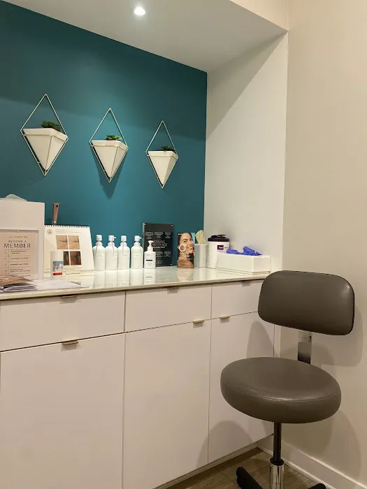 Alchemy 43 Flatiron Picture 8