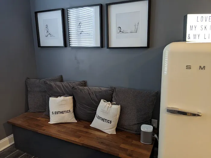 S.ESTHETICS Picture 2