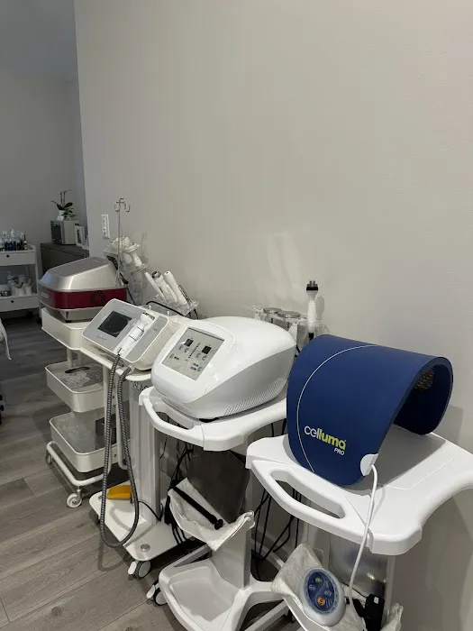 Julia Skincare 줄리아 스킨케어 Picture 5