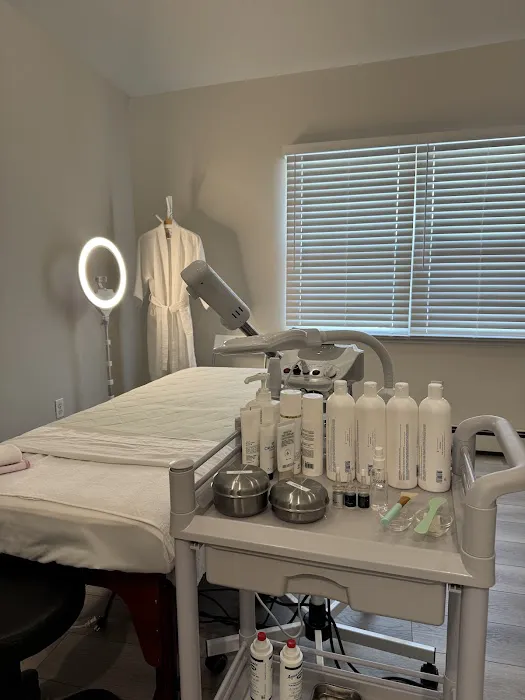 Julia Skincare 줄리아 스킨케어 Picture 9