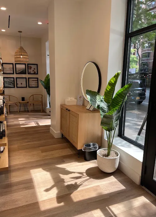 Skin Laundry - Upper East Side Picture 4