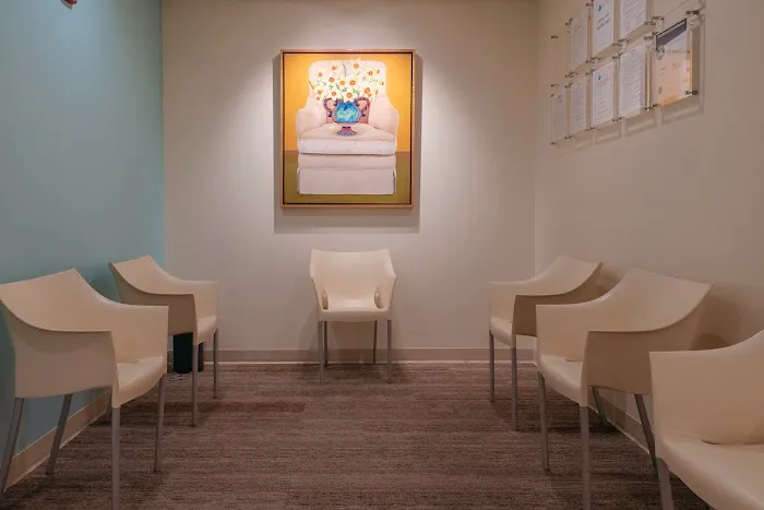 The Dermatologic Surgery Center of Washington Picture 5