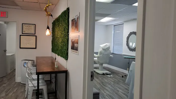 Rejuvmed Clinic Picture 3