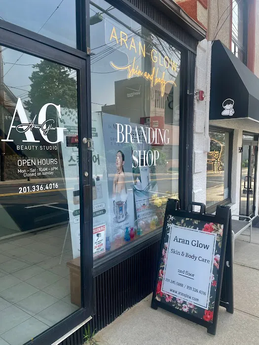 Aran Glow Skincare Therapy l Fort Lee NJ - Picture 1