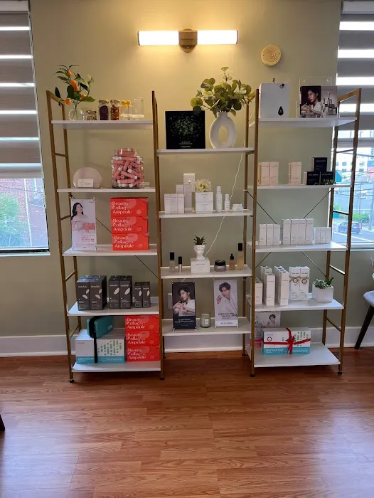 Aran Glow Skincare Therapy l Fort Lee NJ - Picture 8