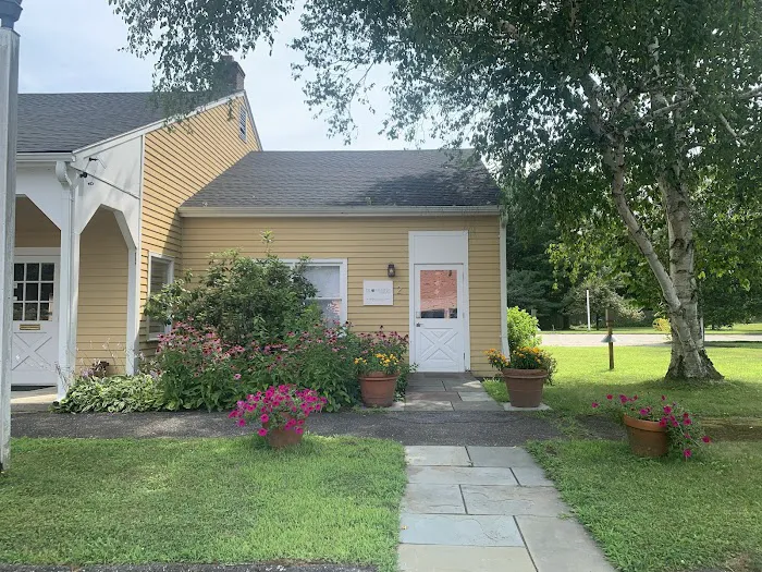 D.Lorraine Aesthetics LLC Picture 3