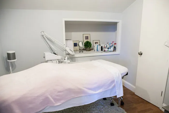 FaBesthetics Face and Body Med Spa Picture 2