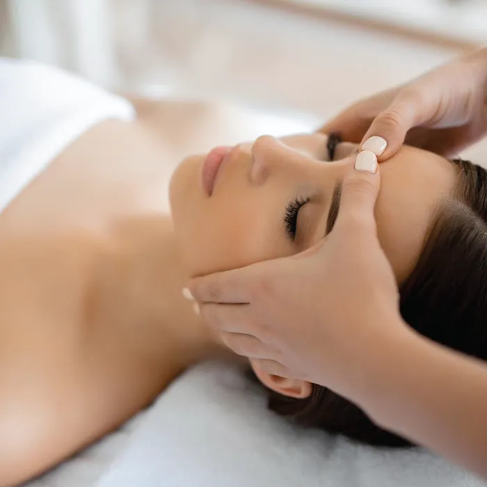 Julianne Steiner Skincare Studio Picture 3