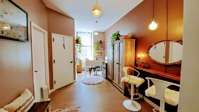 PURESTHETIQUE Holistic & Laser & Endospheres Picture 4