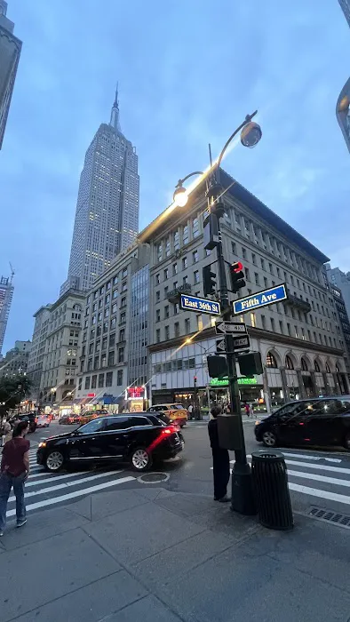 Mary Dermcare New York Picture 2