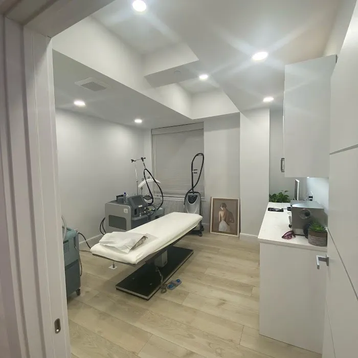 Dermacare Medical PC Yuriy Yagudin MD DO Picture 2