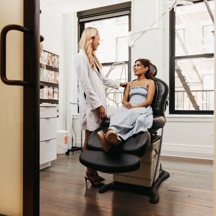 Spring Street Dermatology - Uptown Picture 7