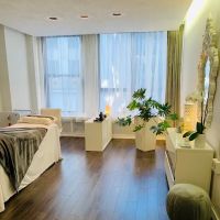 Ildi Pekar Skin Care ico