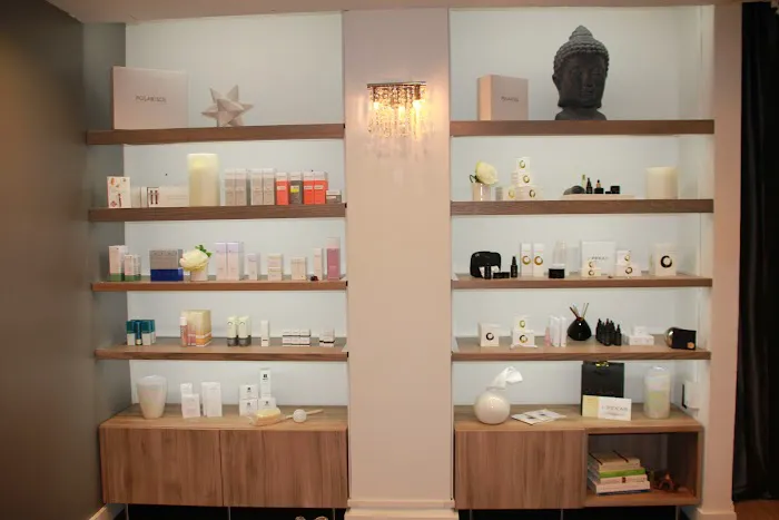 Ildi Pekar Skin Care Picture 9