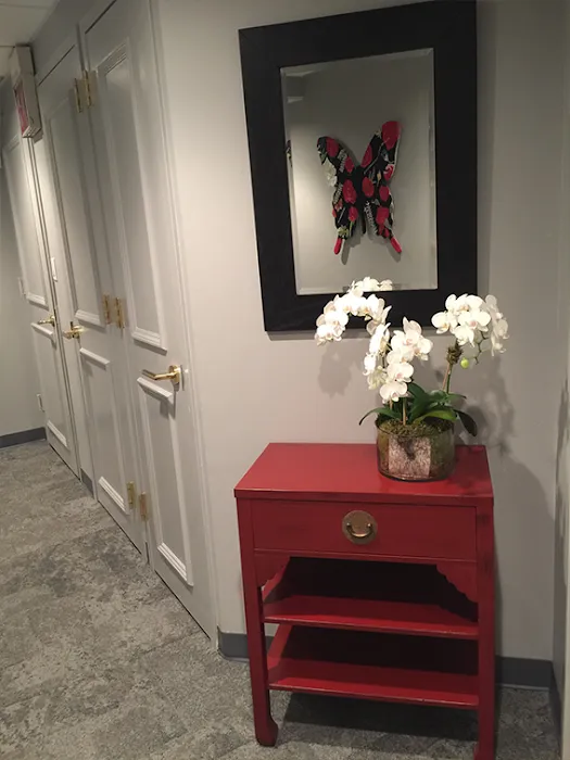 Edyta Jarosz, Licensed Aesthetician Picture 3