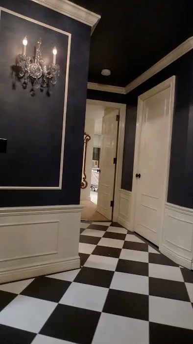 Skin Bar NYC Picture 8