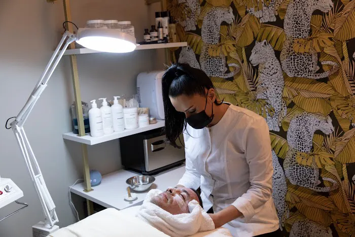 Kallidora Skin Care Picture 6