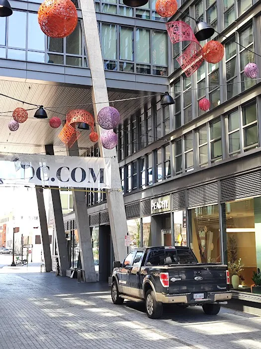 Peachy Shaw Picture 2