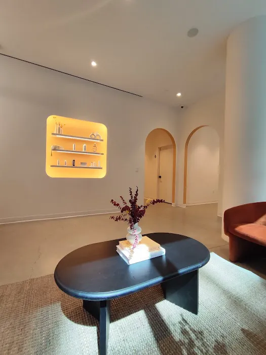 Peachy Shaw Picture 10