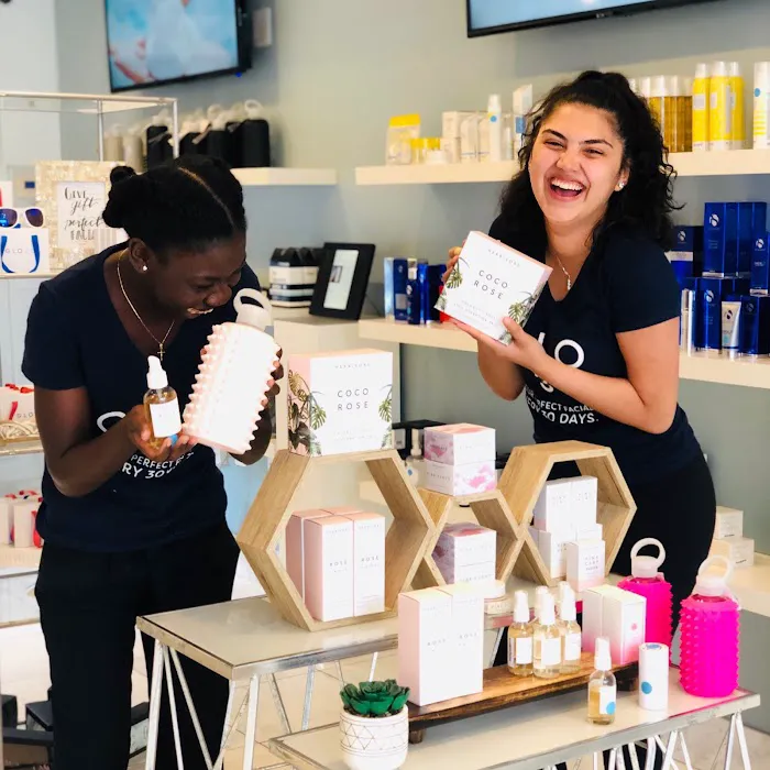 GLO30 Shaw DC Picture 10