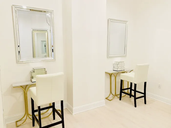 Skin Snatched Picture 2