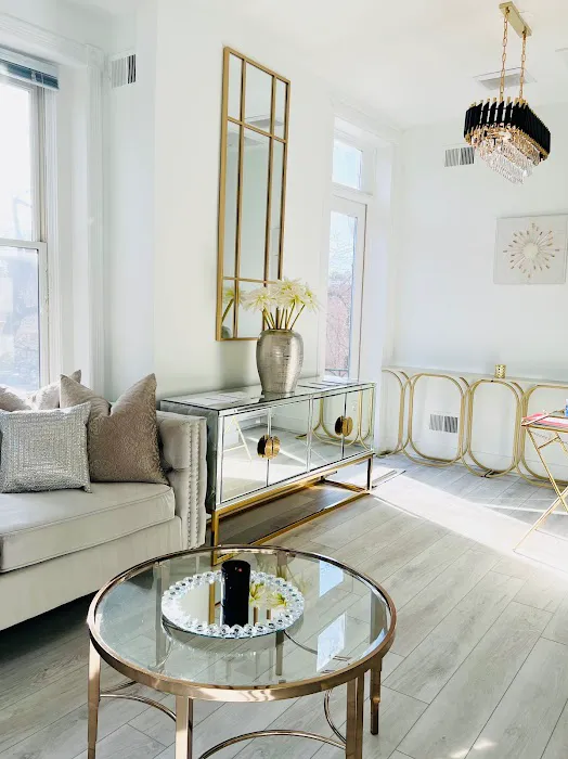 Skin Snatched Picture 1