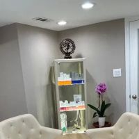 Beauty therapy by Evelyn DC ico