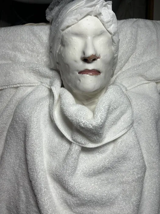 Beauty therapy by Evelyn DC Picture 9