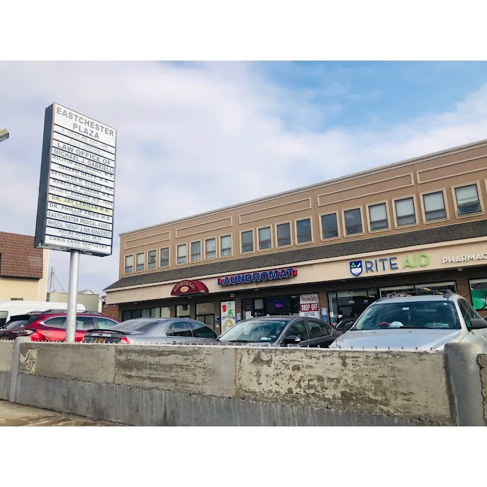 West Derm Center Picture 5