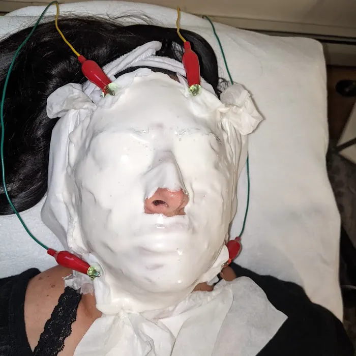 Bare Facts Skin Aesthetics-Facials-Peels-Collagen Induced Therapy-Needling- Electrolysis-Ear Lobe & Helix Piercing. Picture 7