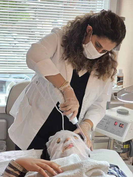 Revive Skin Care Studio Picture 1