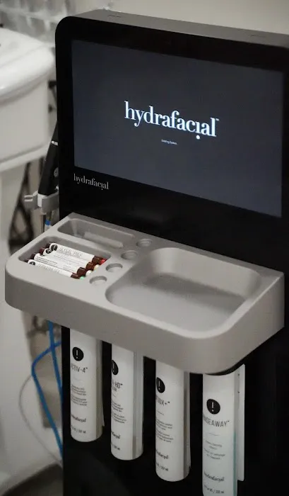 H&K Health Beauty | Facial Spa | Scalp Treatment | Hydrafacial | Laser Hair Removal |Head Massage Picture 5