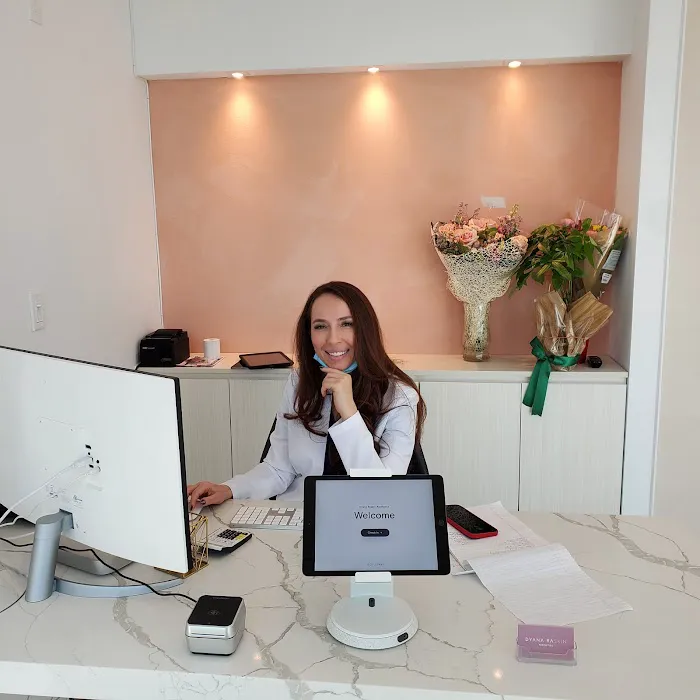 Dyana Raskin Aesthetics Picture 4