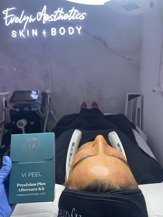 Evelyn Aesthetics Picture 2