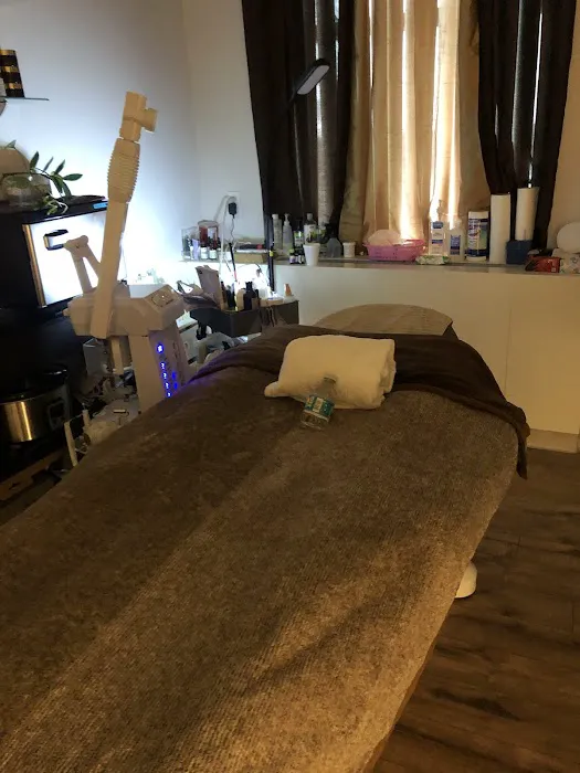 The Nourish Boutique NYC LLC Picture 1