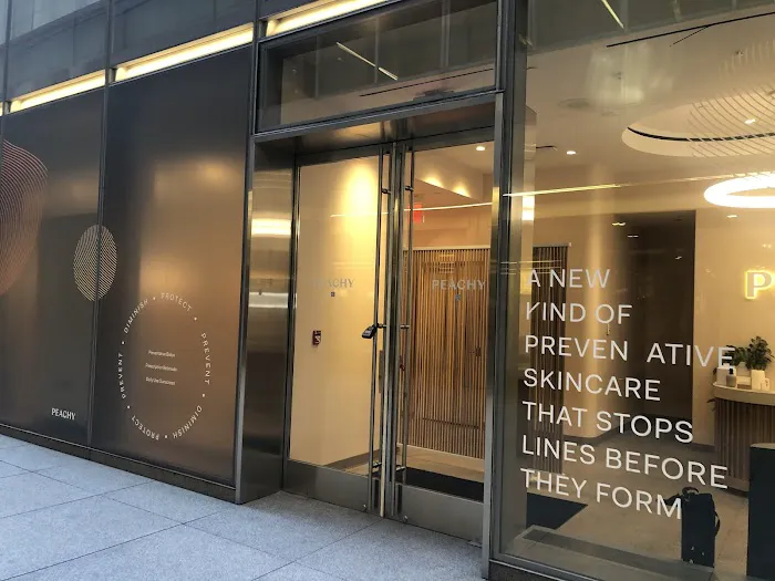 Peachy Grand Central Picture 9