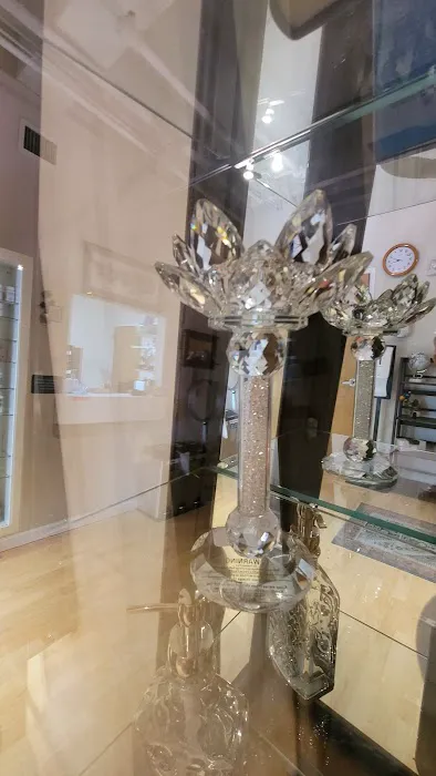 Acne Scar Treatment Center Picture 5